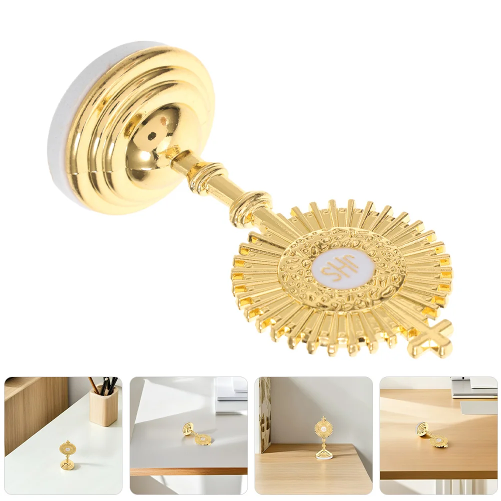 

4Pcs Catholic Tabletop Crucifix Stand Detailed Depiction of Faith Enduring Strength in Religious Setting Metal Cross with Base