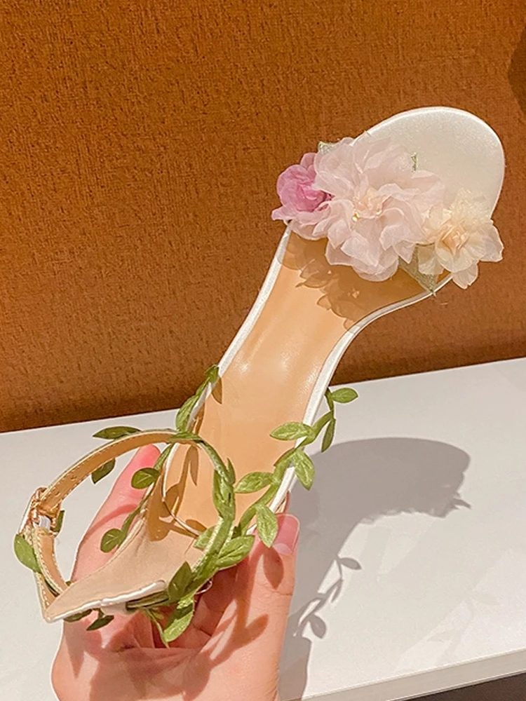 2024 Summer New Fairy Style Elegant and Beautiful Flower Sandals Women\'s Thin Heels High Heels, Open Toe Small Wedding Shoes