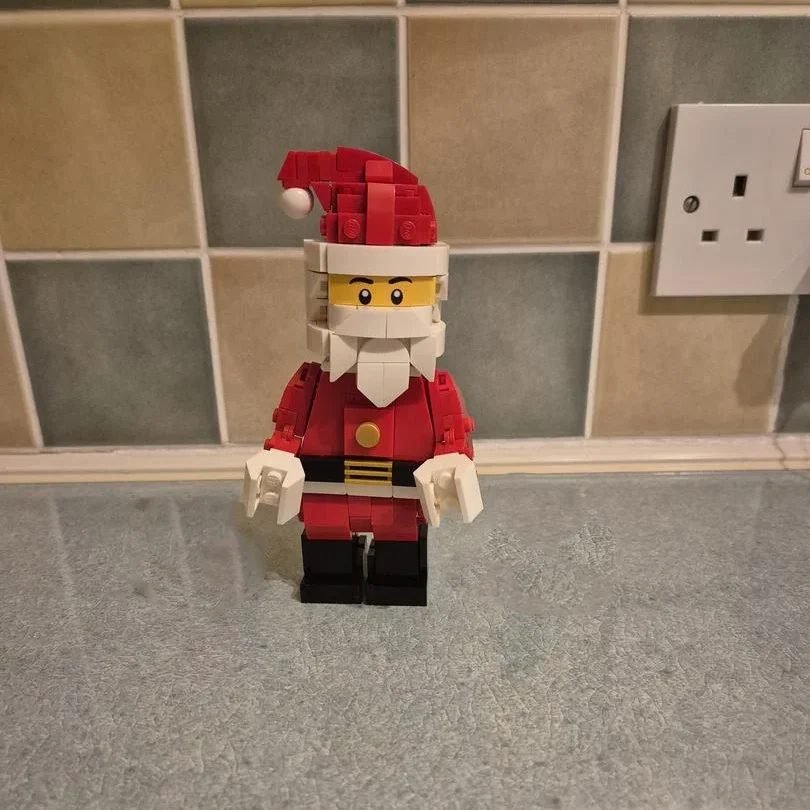 Créativité MOC Upscaled Santa Clause Mini Figure en blocs de construction 3:1 jouet à monter soi-même brique anniversaire pour enfants cadeau de vacances de noël