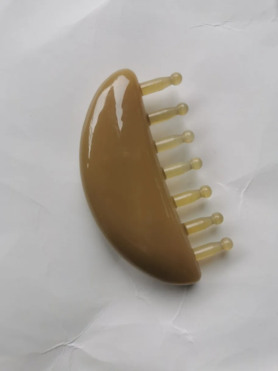 Seven Teeth Massage Comb, Ox Horn Shampoo Carding, Made of Horn Material, Acrylic Material, Antistatic