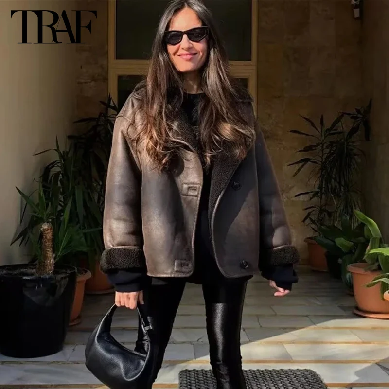 TRAF 2024 chaquetas de piel sintética para mujer, chaqueta Bomber cálida de invierno, abrigos de manga larga para mujer, chaqueta de felpa de gran tamaño para mujer