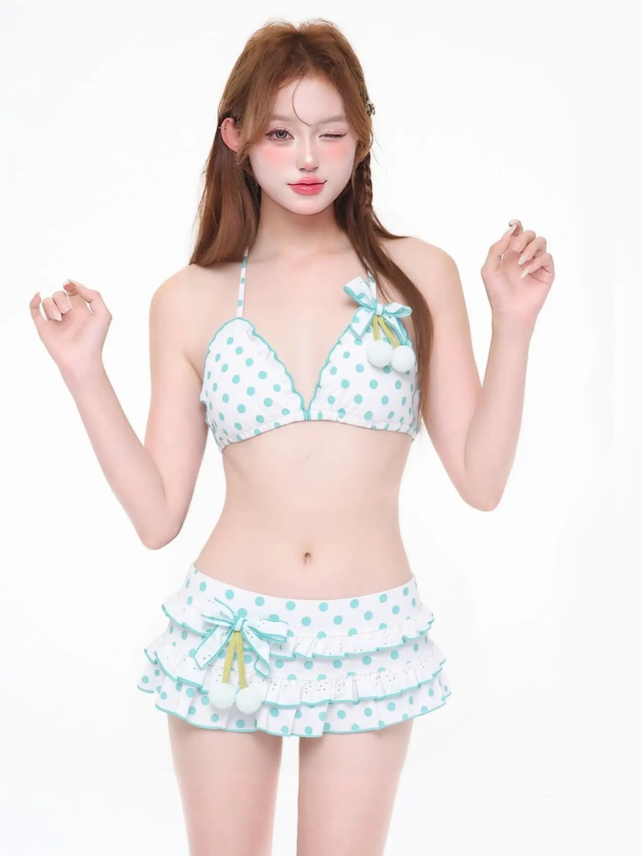 

Y2K Summer Polka Dot Bikini Set Women Halter Top with Tiered Skirt Ruffle Bow Coquette Y2K Swimwear Swimsuit Beach Holiday Wear