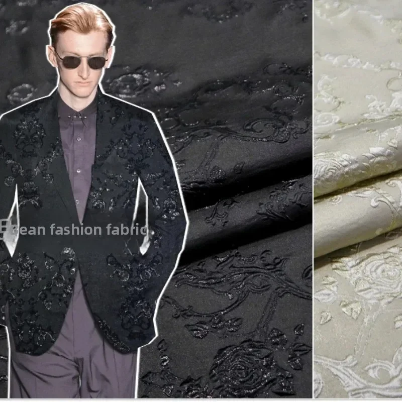 

Золотая линия парча жаккардовая ткань винтажная роза с тиснением темный узор окрашенный в пряже блейзер модный брендовый дизайн шить оптовая продажа ткани