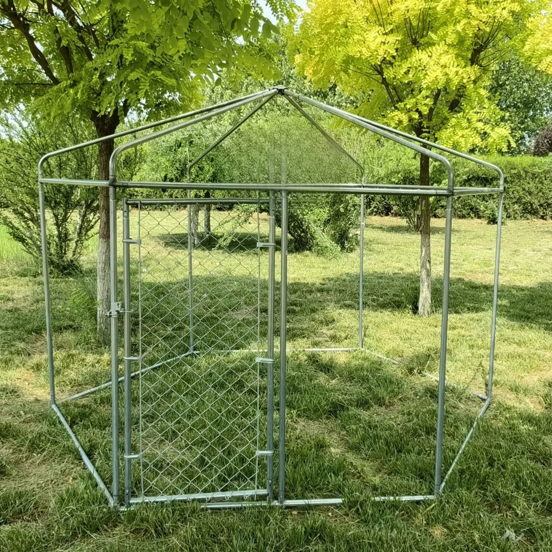 Solid Pattern Triangle Galvanized Metal Luxury Dog Cage Iron Chain Link Pet Playpen Furniture 50pcs MOQ