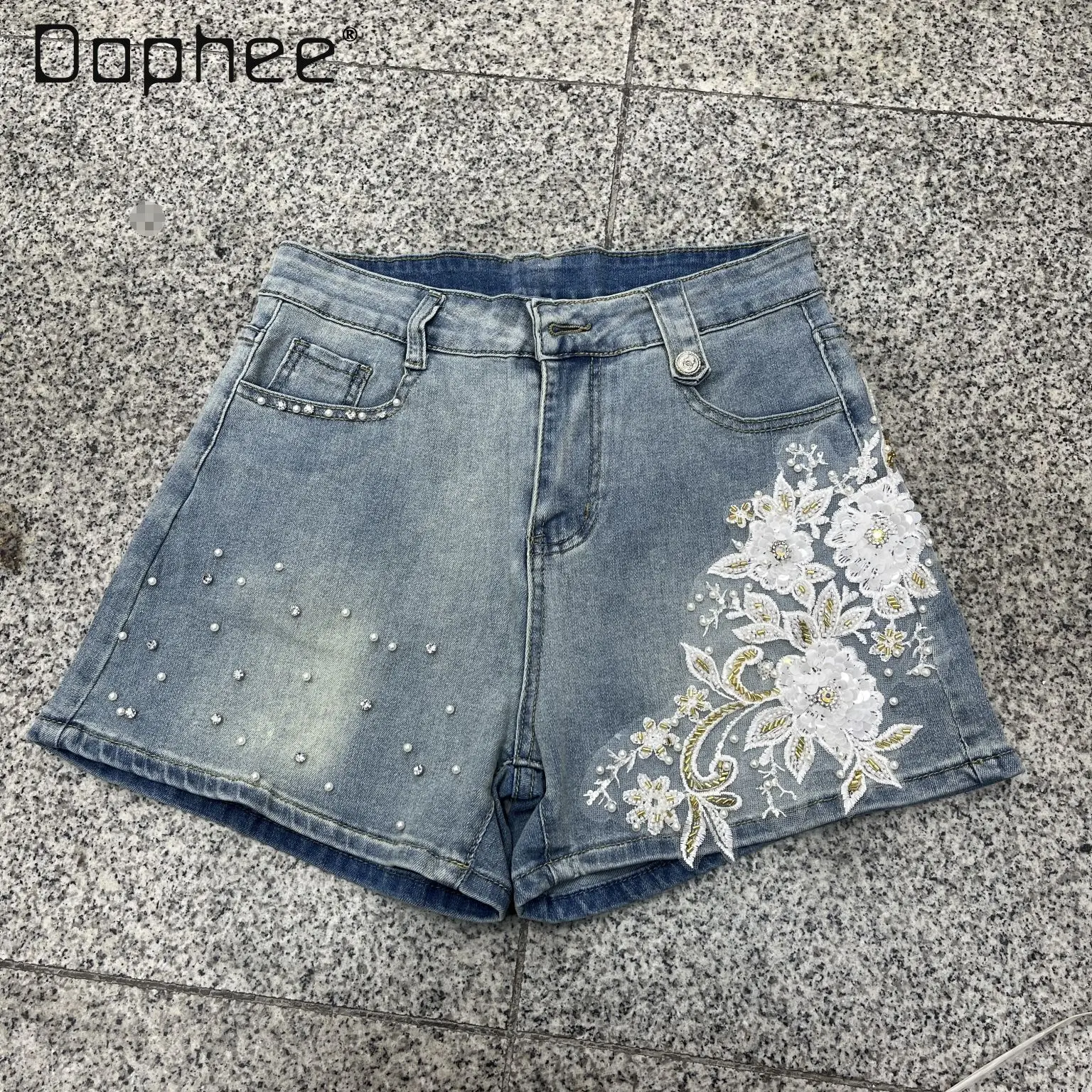 

Новые летние джинсовые шорты Y2K для девушек 2026 года: модные, с вышивкой цветами и бисером, с высокой талией, облегающие, широкие штанины