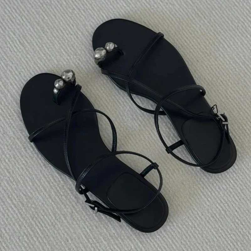 

Designer Brand Beach Shoes Women Slide Sexy Open Toe Cross Strap Slippers Female Metal Decorative Casual Fashion Sandals Ladies