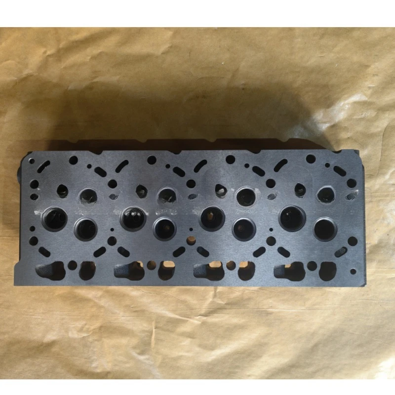 

Source factory direct sales engine cylinder head V3300V3600 four-cylinder cast iron cylinder head 12 valve