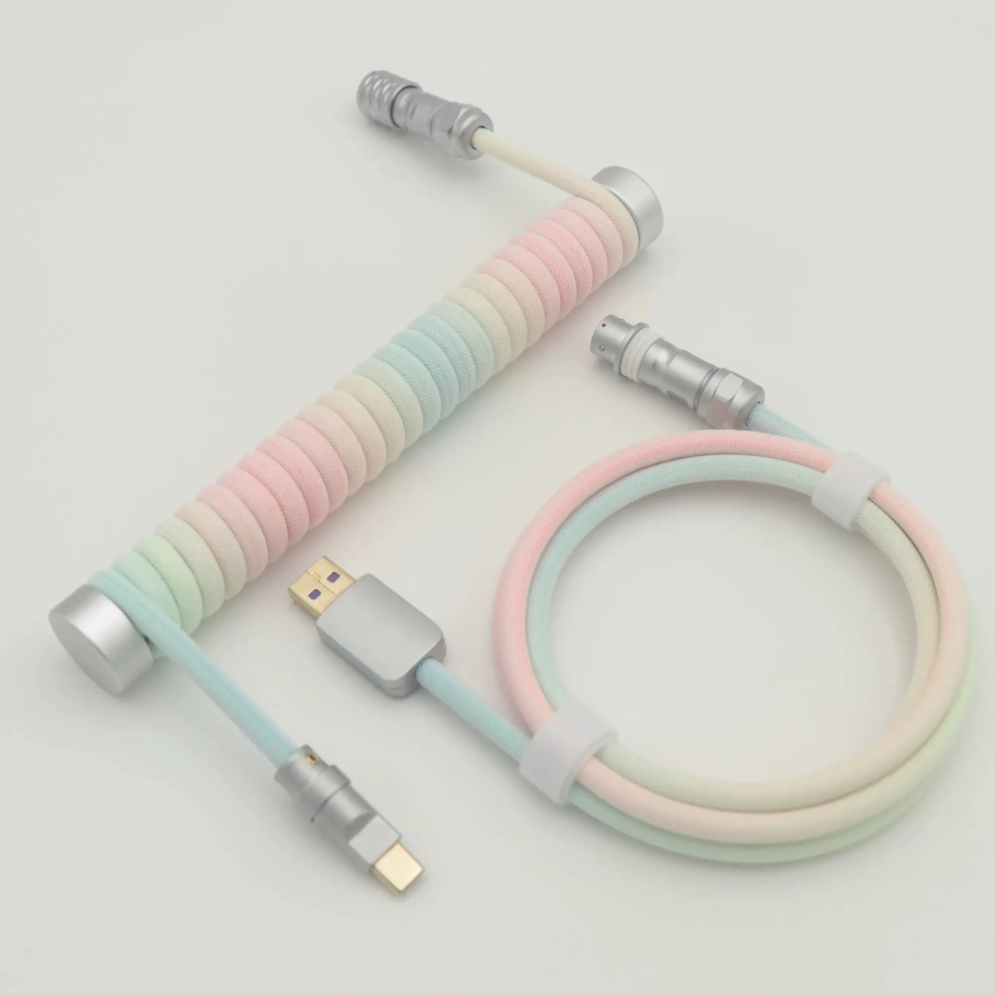 cables-de-clavier-mecanique-a-degrade-de-couleurs-cables-magnetiques-prenant-en-charge-la-resolution-8k-cables-de-connecteur-aeronautique-personnalises-avec-type-c