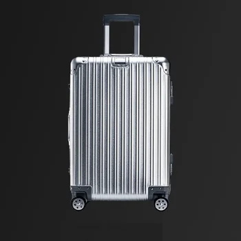 Lightweight Alloy Spinner Luggage 1