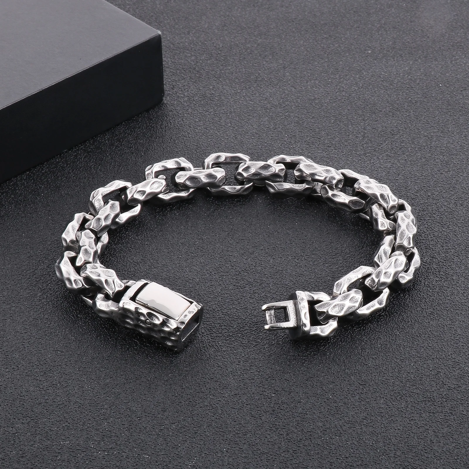 

KALEN 13mm Worn Effect Men‘s Stainless Steel Bracelet Punk With Rugged Surface Vintage Square Thick Bracelet Trendy Jewelry Gift