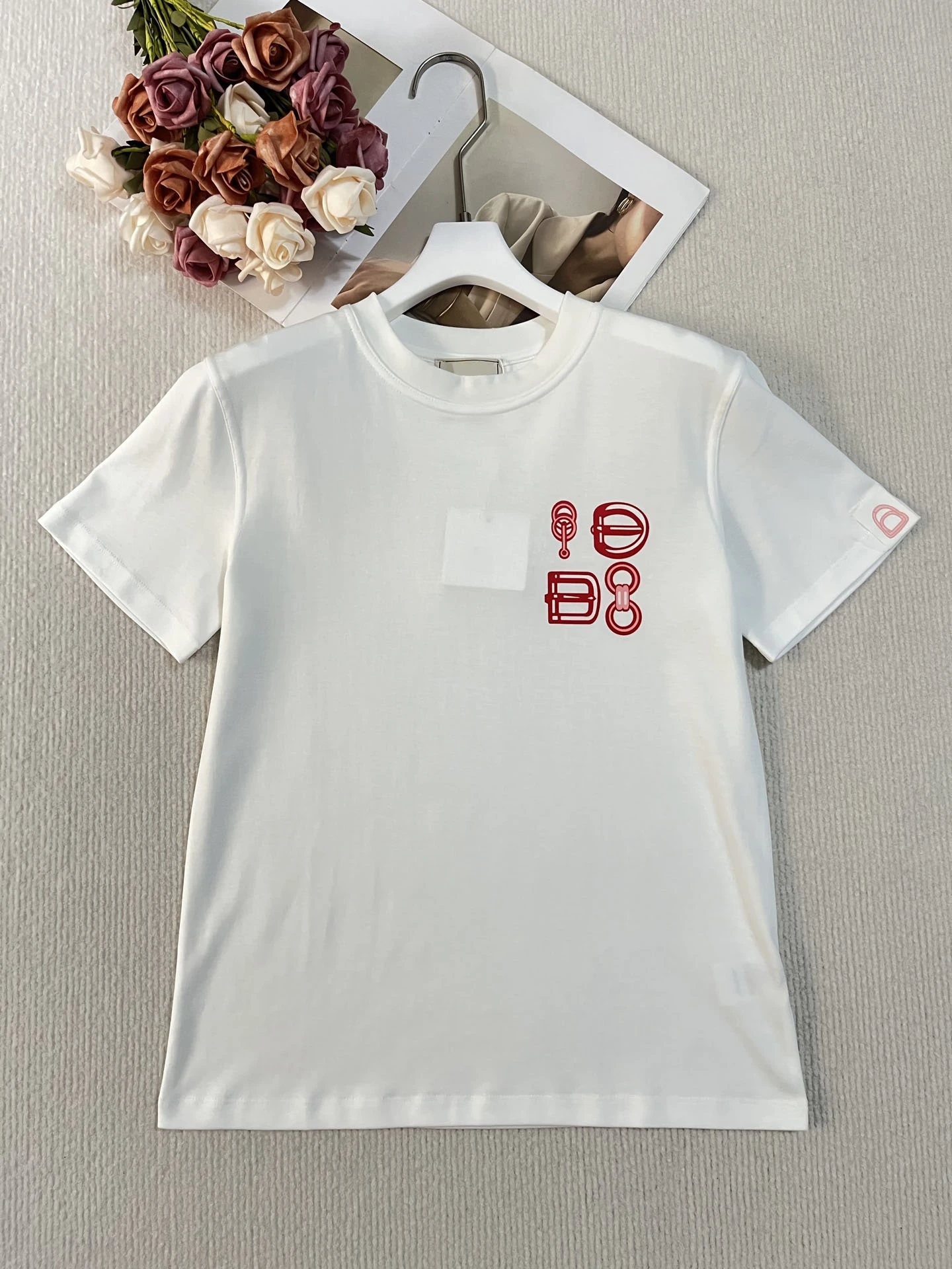 

Original Quality Summer New Women's round Neck Short Sleeve T-shirt Cotton Casual Print Sleeve Label South Oil High Definition