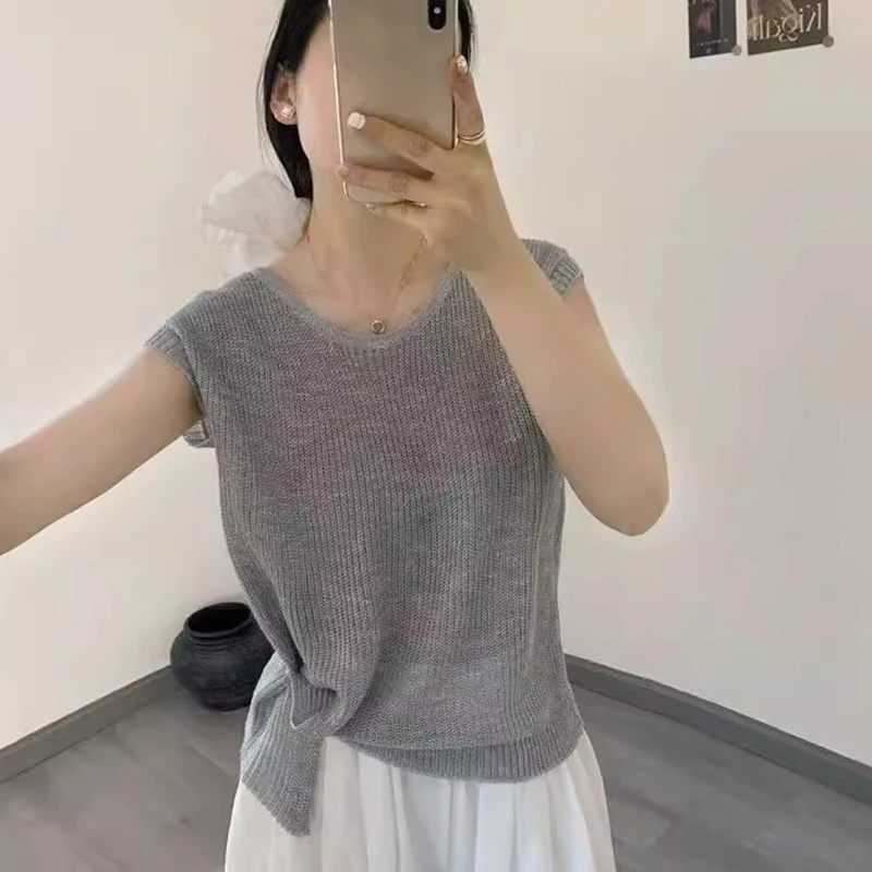 

Fashionable Korean Style Blue Round Neck Loose Ice Silk Knitted Vest For Women