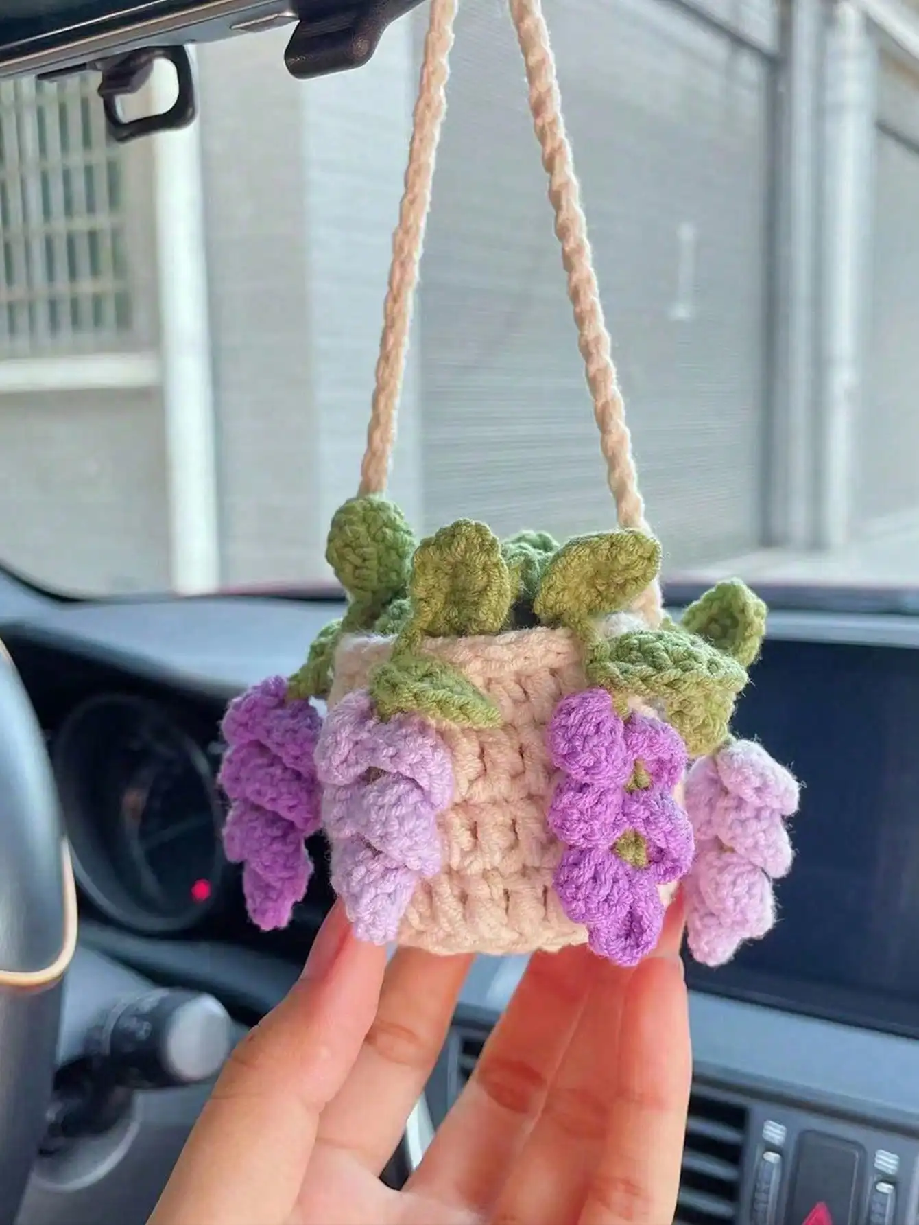 1pc Car Pendant Ornament, Hand-Crocheted Spider Plant Potted Yarn Pendant, Creative Car Rearview Mirror Pendant