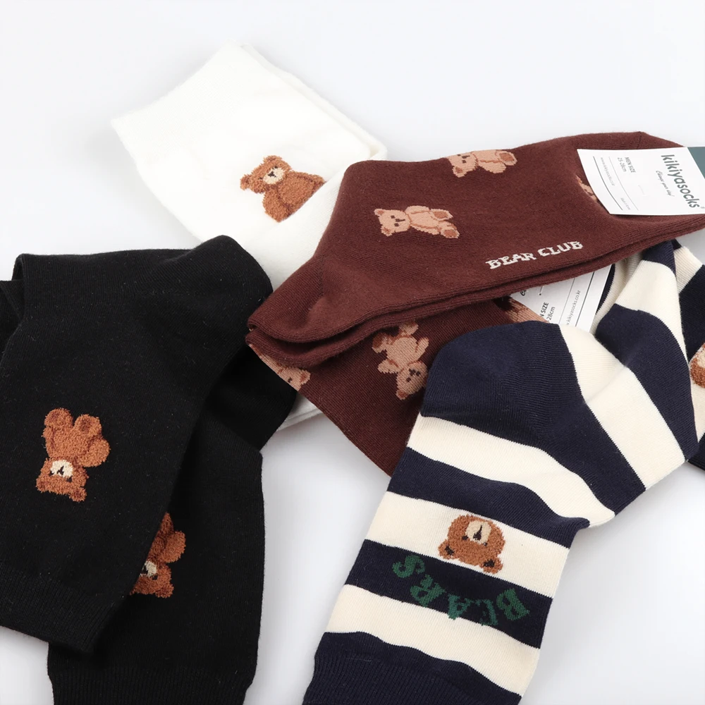 1 Pair Cartoon Gentleman Bear Men\'s Socks Comfortable Harajuku Skateboard Socks Novelty Breathable Christmas Gift Factory Direct