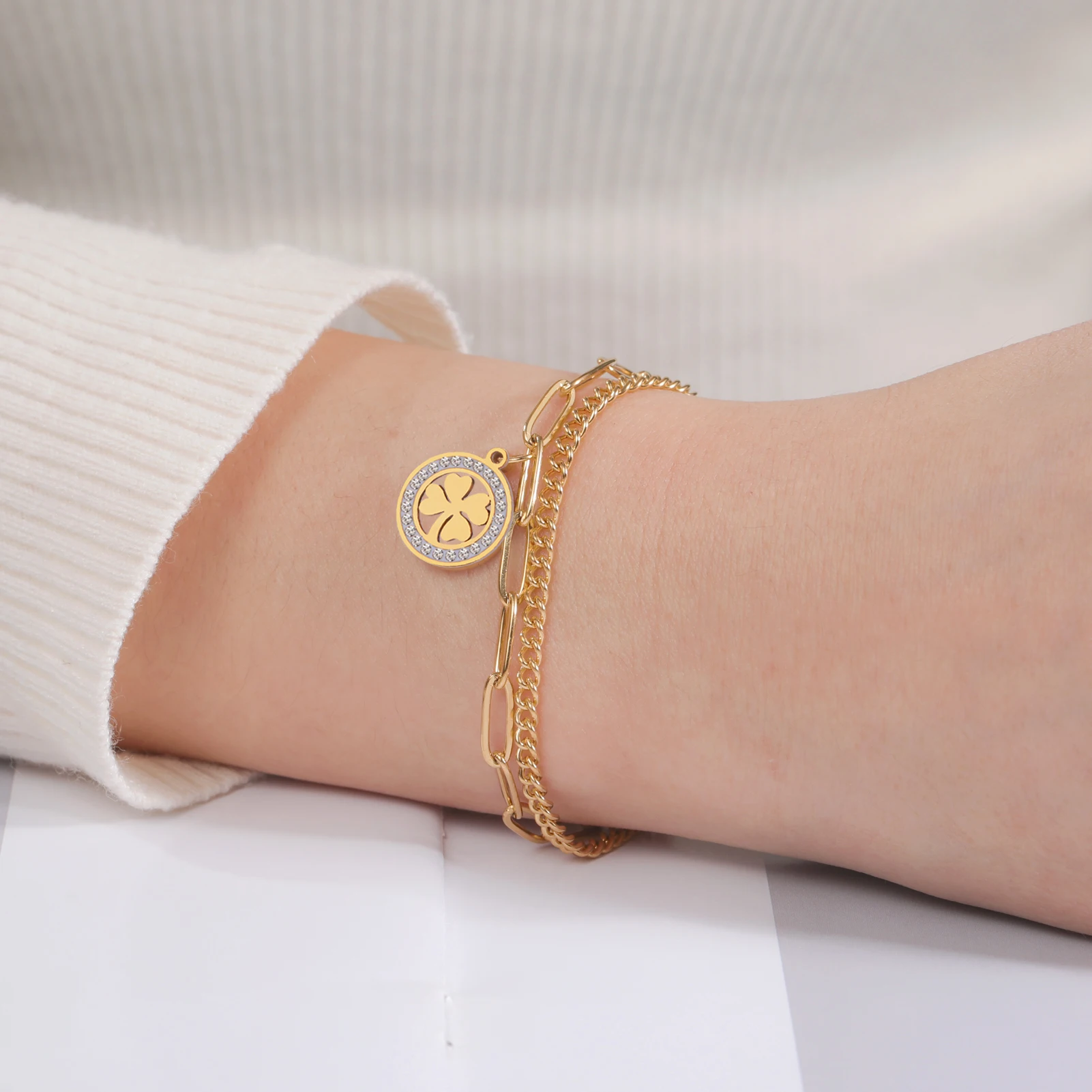 COOLTIME Edelstahl Runde Klee Armbänder Frauen Mode Klassische Zirkon Kristall Armband für Frauen Schmuck Geburtstag Geschenke – Detail 9
