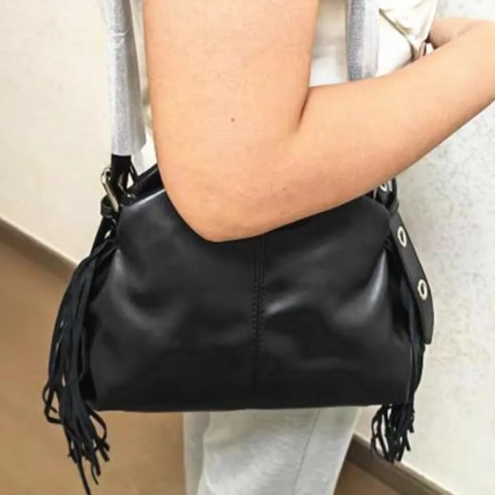 Borsa a secchiello in pelle PU Borsa a tracolla da donna con nappa Borsa a tracolla di marca Borsa a tracolla da donna con pochette Borsa a tracolla