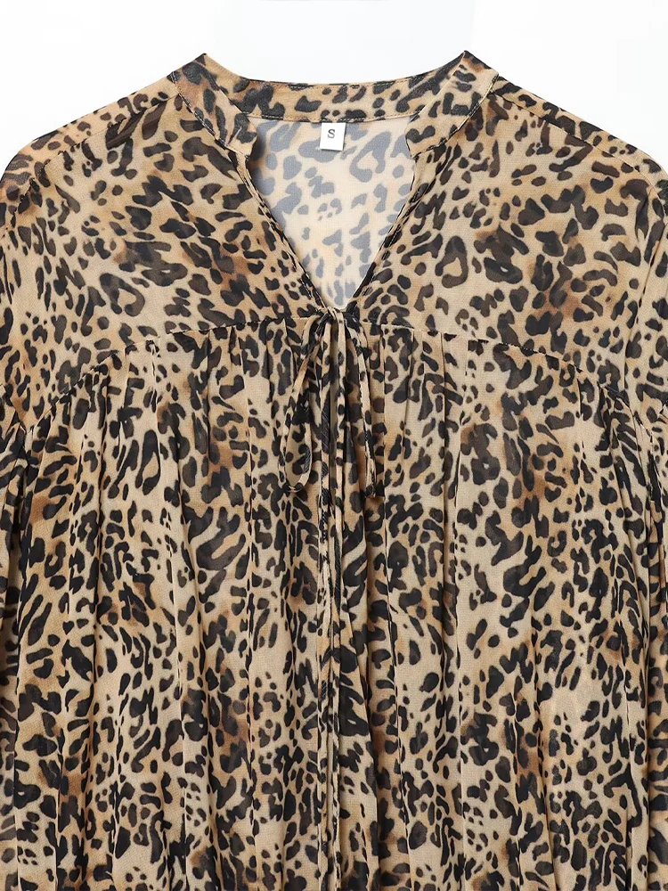 Novo vestido de moda feminina de estilo europeu com enfeites em camadas com estampa animal, elegante e versátil.