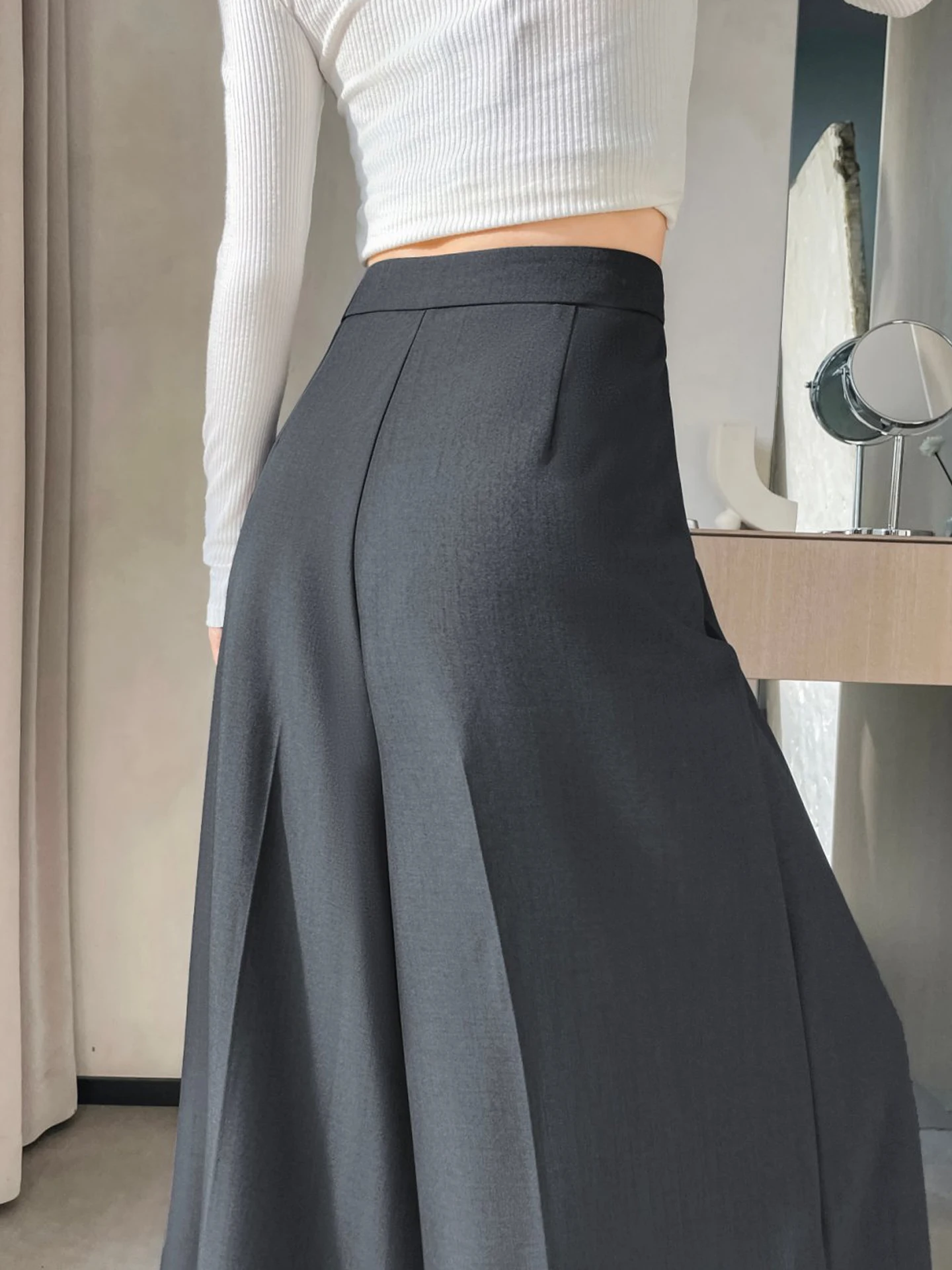 

Серые женские брюки-кюлоты с высокой талией, драпированные, свободные, удлиненные, широкие, для весны и осени