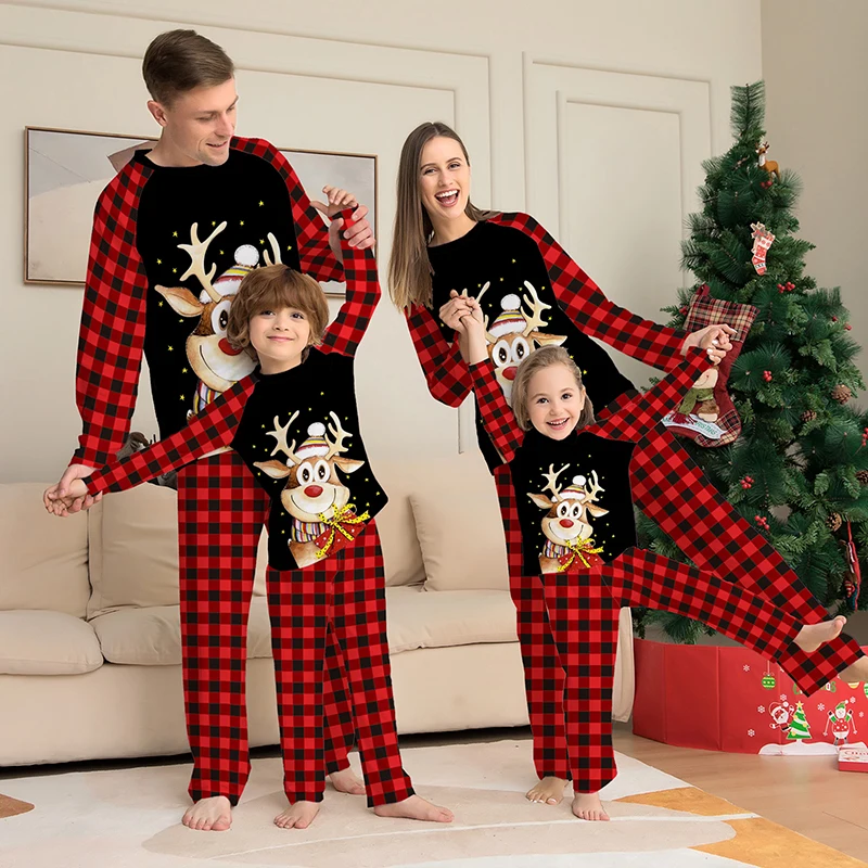 Christmas Family Matching Outfits Father Mother Daughter Son Pajamas Sets Xmas Mommy And Kids Sleepwear Clothes Deer Tops+Pants