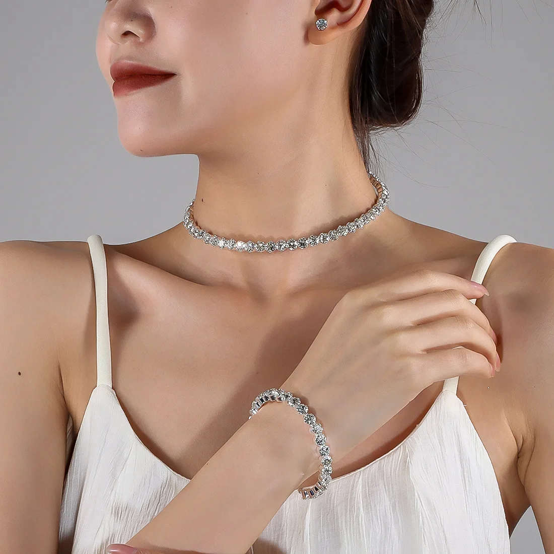 

DIY accessories Cross-border fashion round full diamond bracelet stud earrings necklace three-piece Bride jewelry set F25800