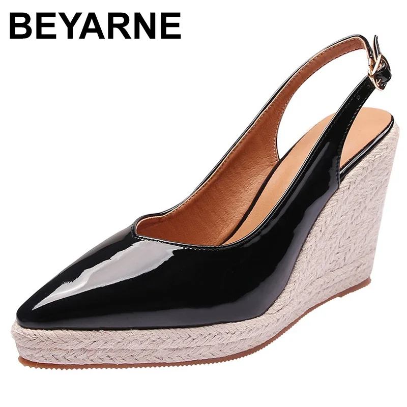 New wedge heel thick sole high heel pointed women's shoes after the empty bun head drag fashion patent leather