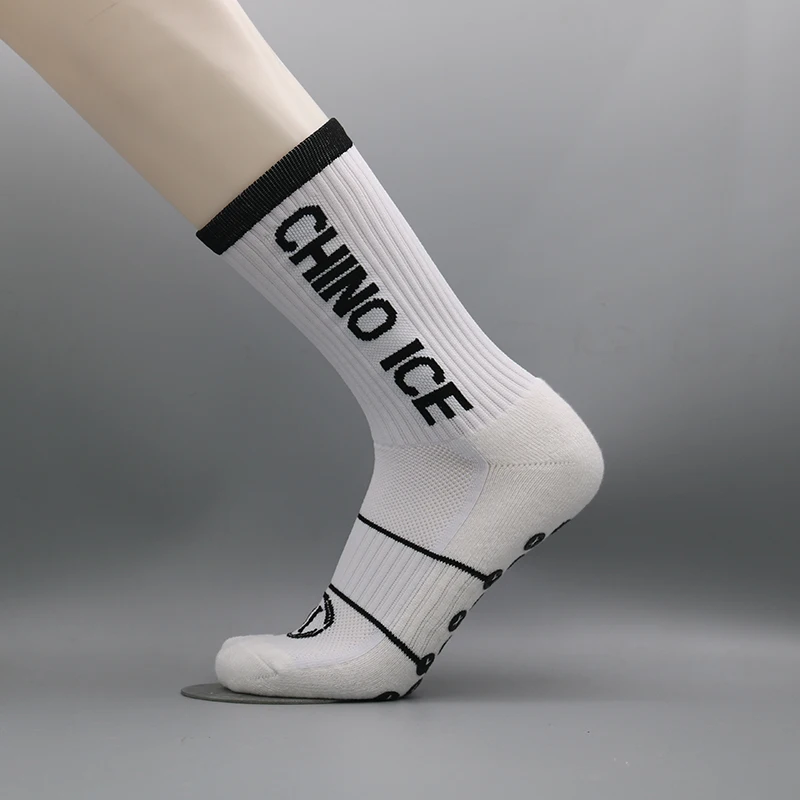 

1Pair Anti-Skid Classic Sports Socks with Adhesive Points Football Training Crew Socks for Men And Women