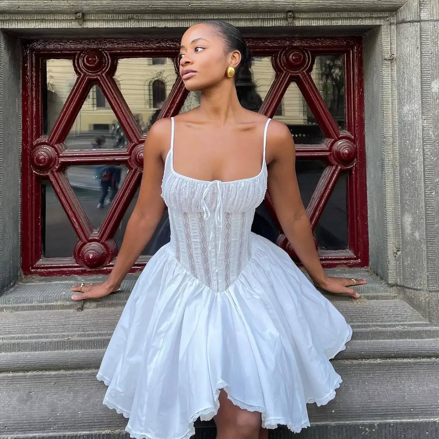 

Lace Patchwork Puffy Mini Dress Women Summer Fashion Backless Sexy Strap Dresses Female Elegant Club Party Short Dress 2025