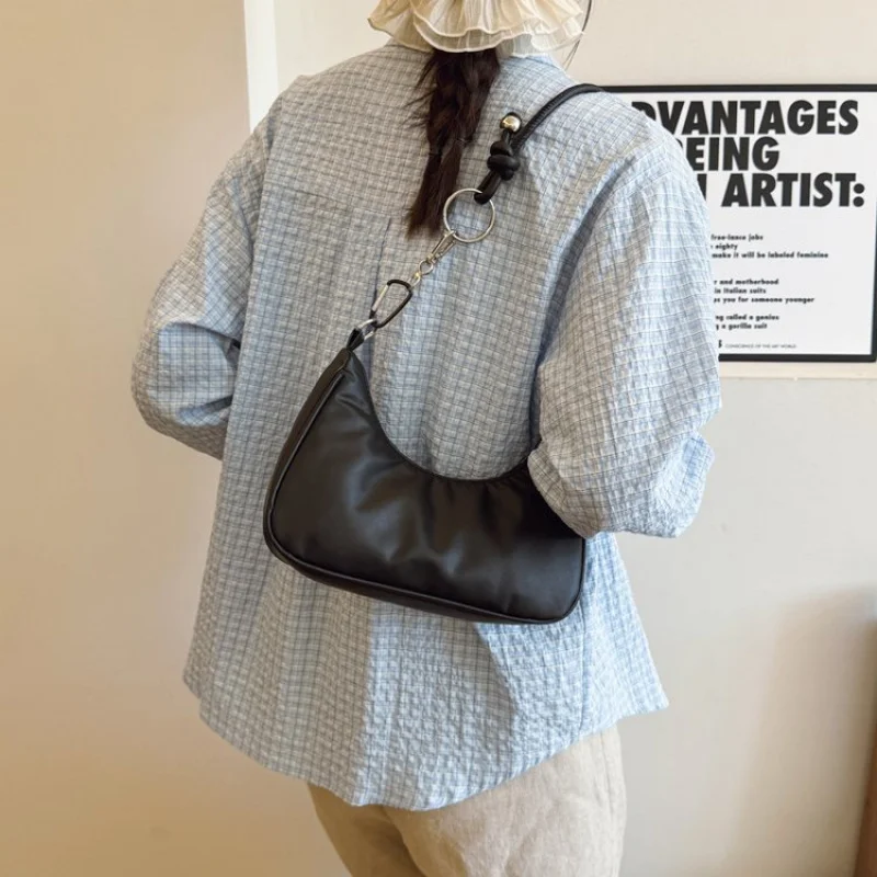 

Шикарная изысканная новинка 2025 года, женская роскошная брендовая кожаная сумка, известный дизайнер, простая повседневная популярная сумка ​