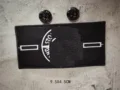 2 buttons and patch