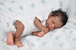 BZDOLL 48 CM 19 INCH Soft Touch Vinyl Asleep Reborn Baby Doll Toy For Girl Lifelike Black Skin Doll Kid Birthday Gift