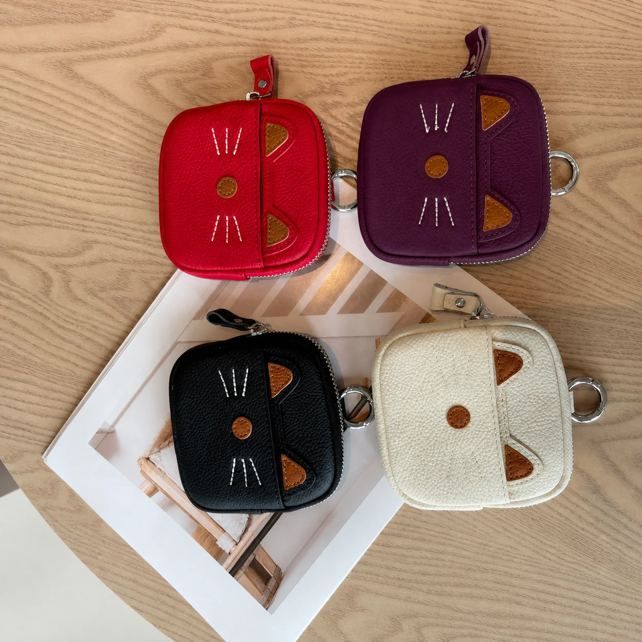 Cartoon Purse Zippered Zipper Pouch Hard Coin Purse Street  Mini Coin Purse For Daily Storage Commuting Cards