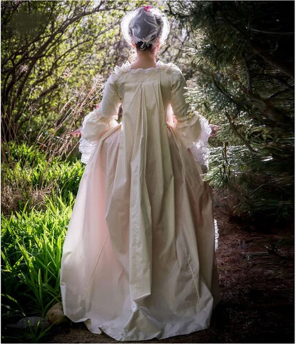 1770S Rococo Dress Marie Antoinette White and Pink Gown Dress Sophisticated and elegant Royal Court Ball Gown Wedding Dress