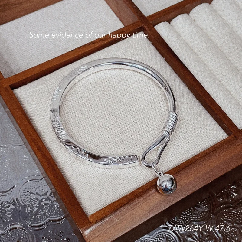 

Silver 999.9 Ethnic Style Peace and Joy Bracelet Solid Bell Smooth Surface