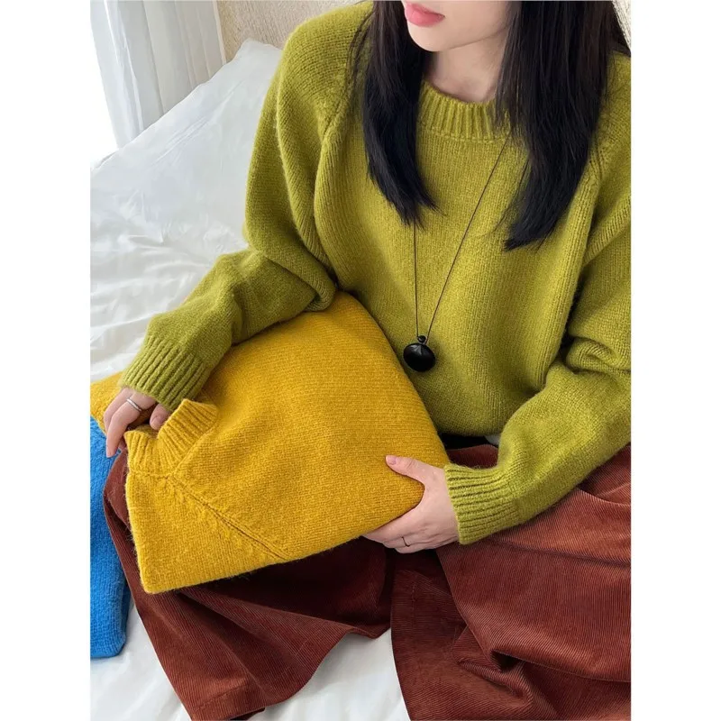 

Johnature Simple Korean-style Round Neck Knitted Sweater For Women New Autumn Winter Loose Casual Pullover Base Sweaters