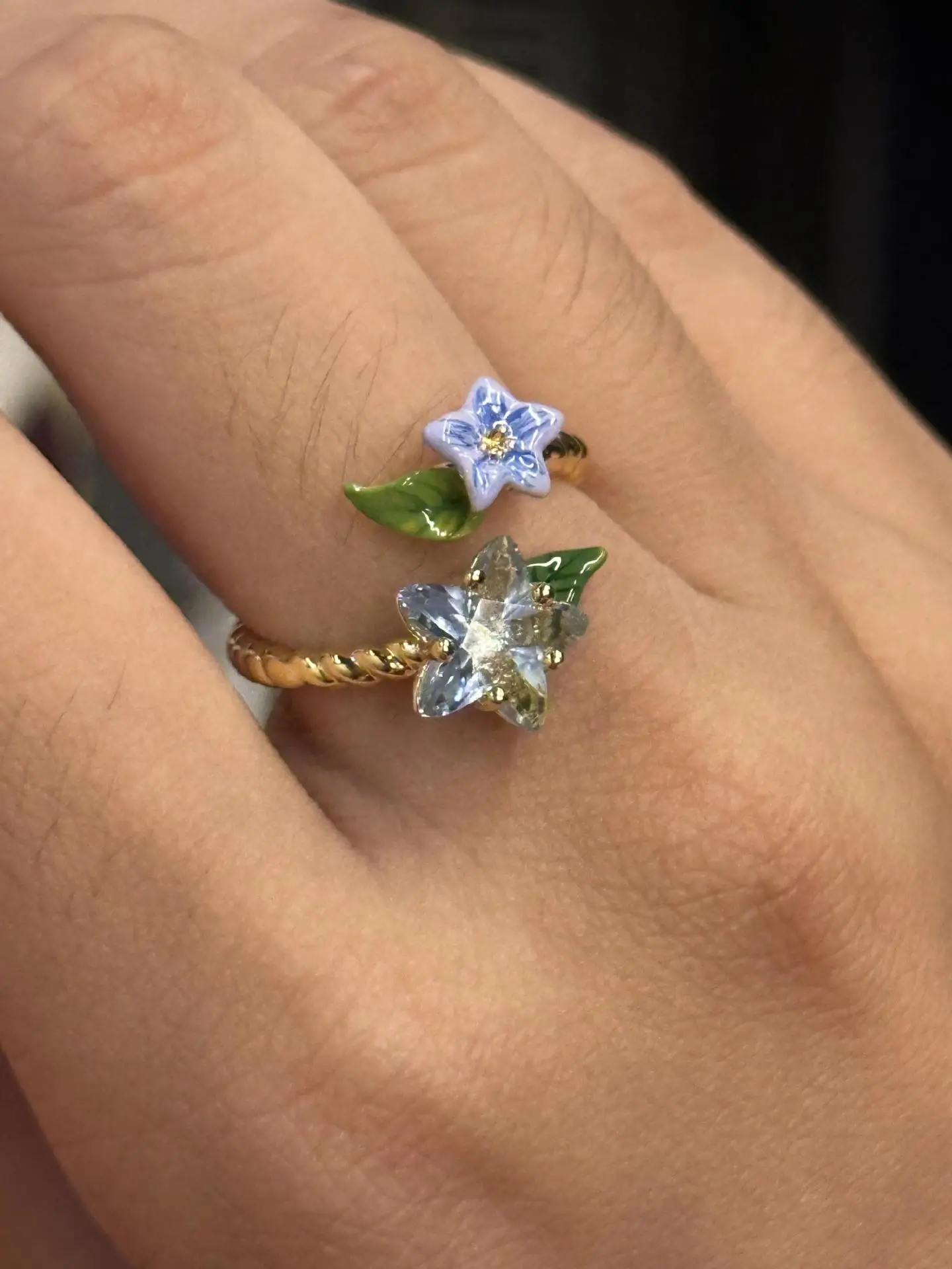 خاتم على شكل زهرة أرجوانية من الزركون على شكل نجمة للنساء والفتيات بتصميم إبداعي ومزاج حلو أنيق ومجوهرات الخطوبة هدية