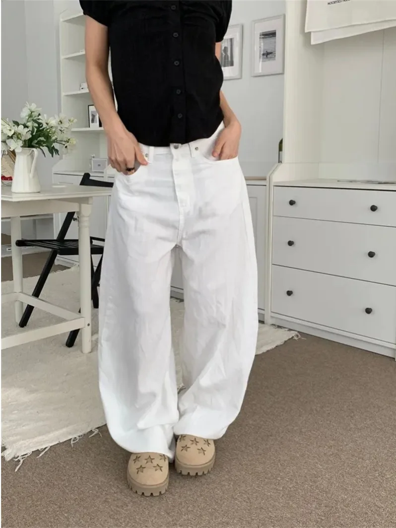 

Женские джинсы свободного кроя с высокой талией, весна 2025 г., модные повседневные длинные брюки с вышитыми крыльями, повседневные белые брюки с ножом