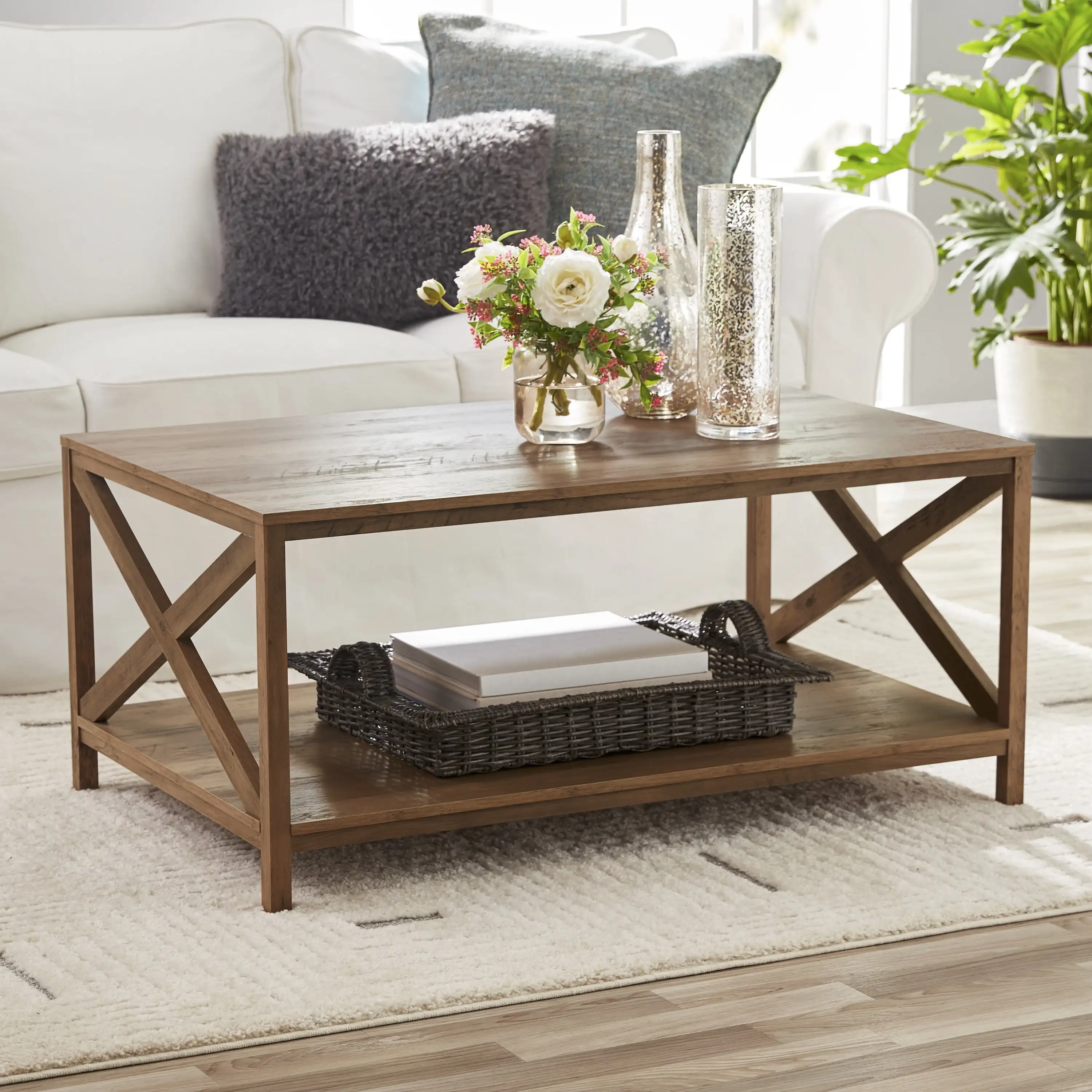 Rustic Rectangle Coffee Table: A Timeless Centerpiece for Modern Farmhouse Living