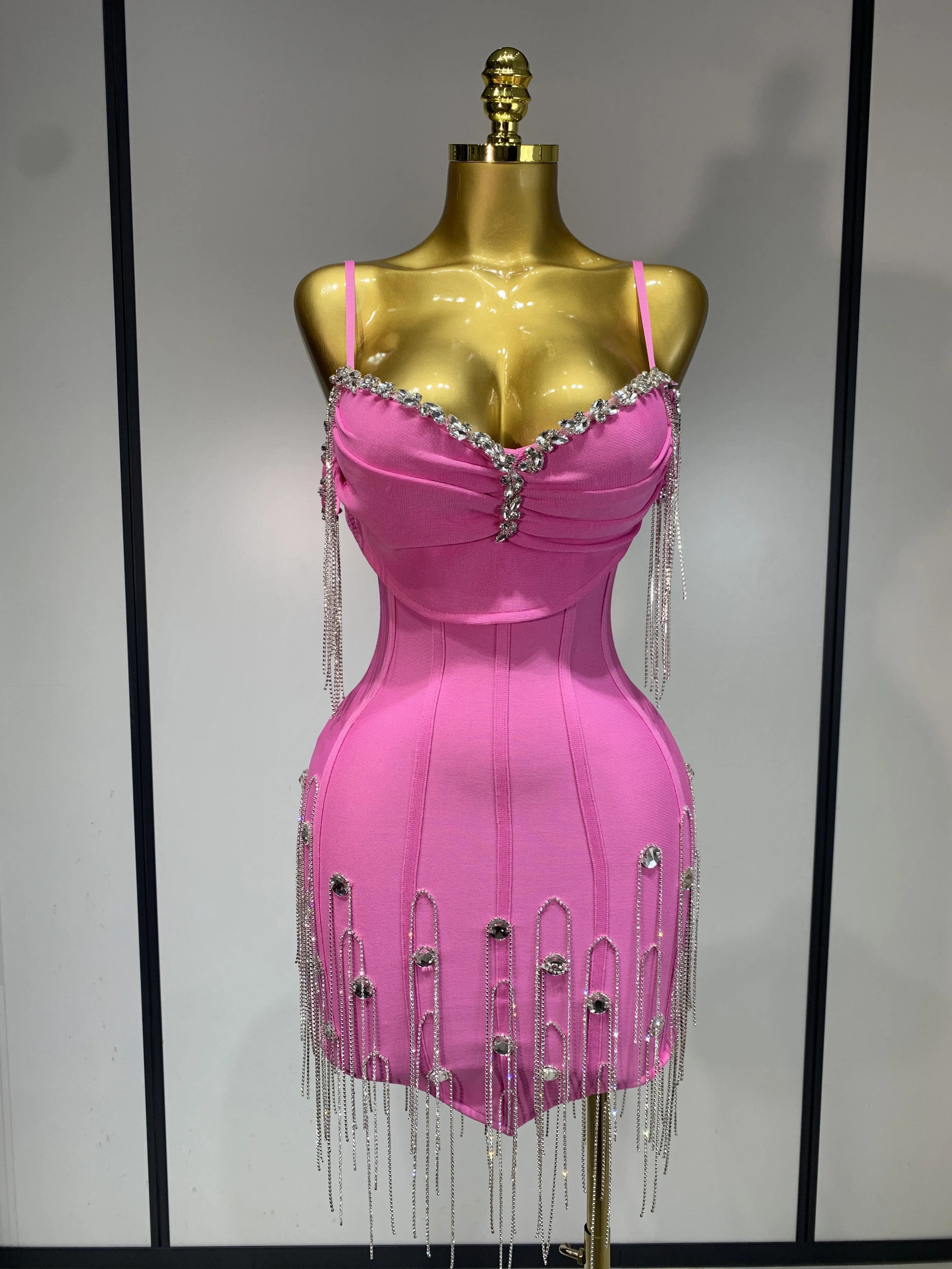 Sexy espalda descubierta Spaghetti Strap ceñido al cuerpo sin mangas vendaje vestido elegante vestido de graduación Club fiesta de noche vestidos de cumpleaños de lujo