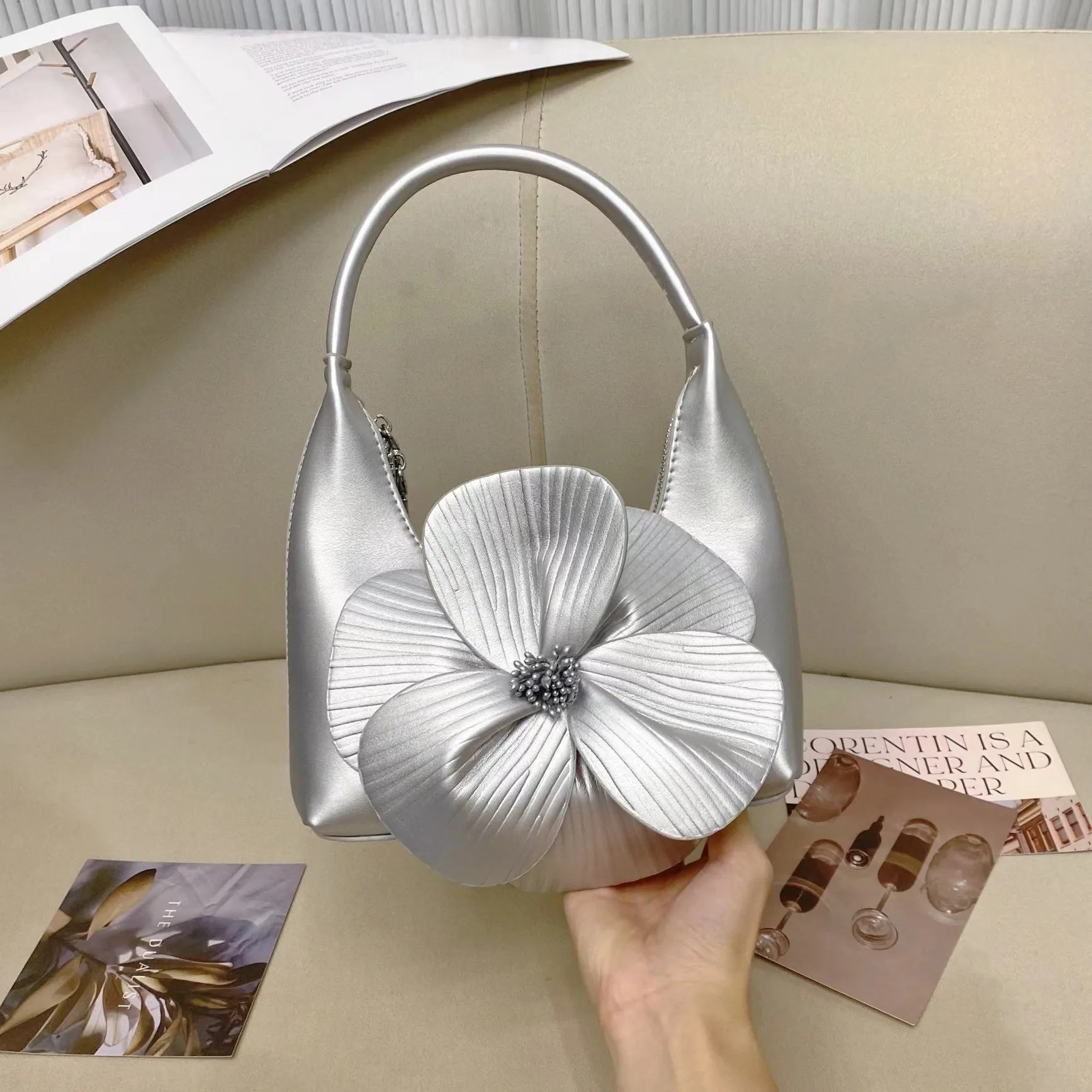 New Chinese Tea Flower Petal Bucket Banquet Evening Bags Lady Bridal Wedding Vegetable Basket Crescent Tote Clutch Crossbody Bag