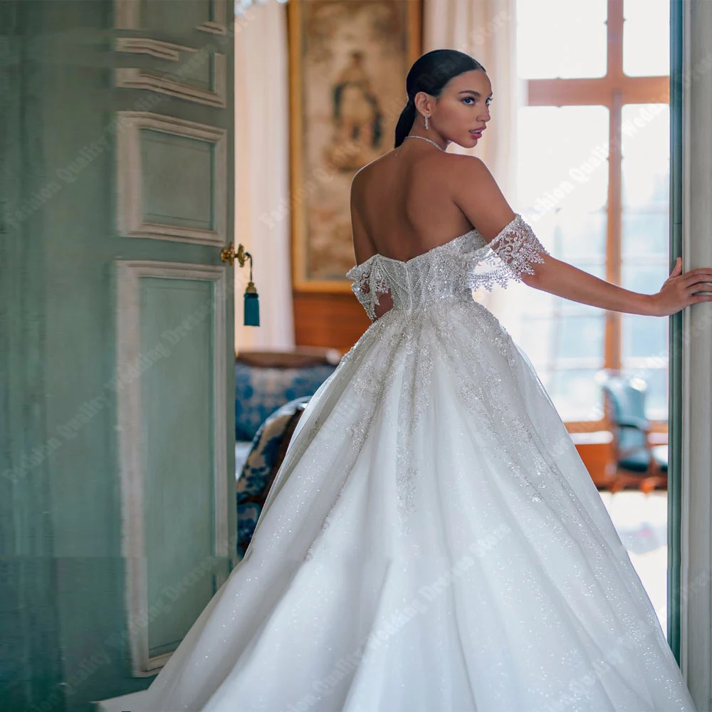 Mode Witte Vrouwen Trouwjurken Off Shoulder Rugloze A-Lijn Bruidsjurken Romantische Prinses Dweillengte Vestidos De Novia