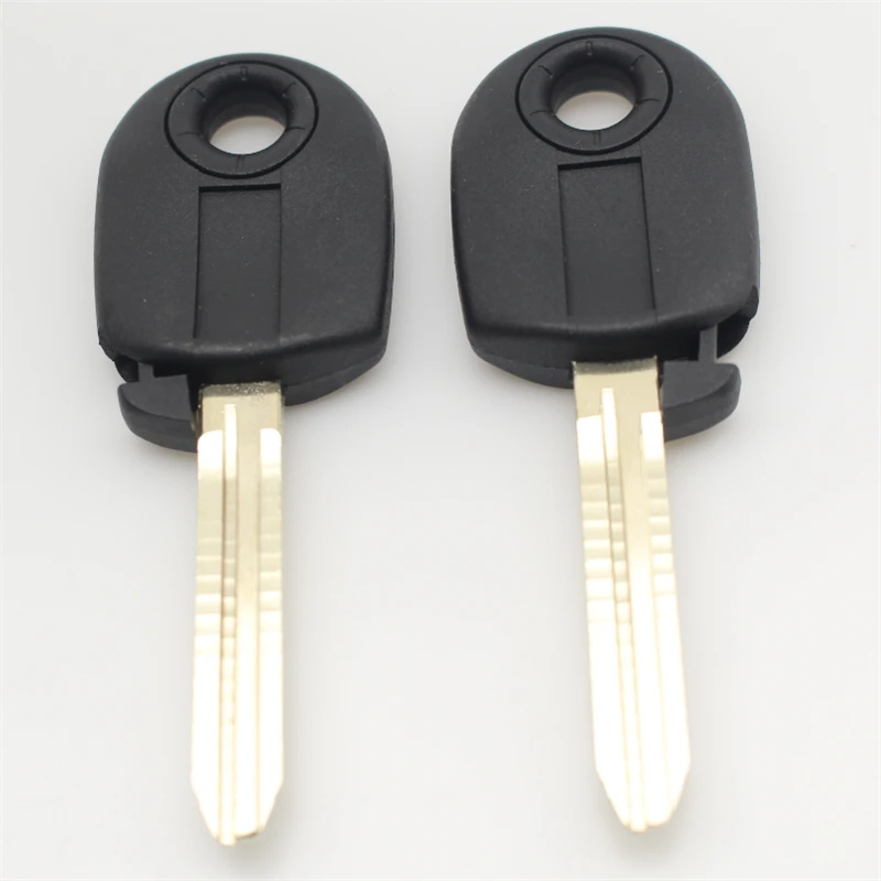 No Logo 10Pcs Replacement Case Transponder Remote Key Shell For Isuzu TOY43R Blade Can Install Chip