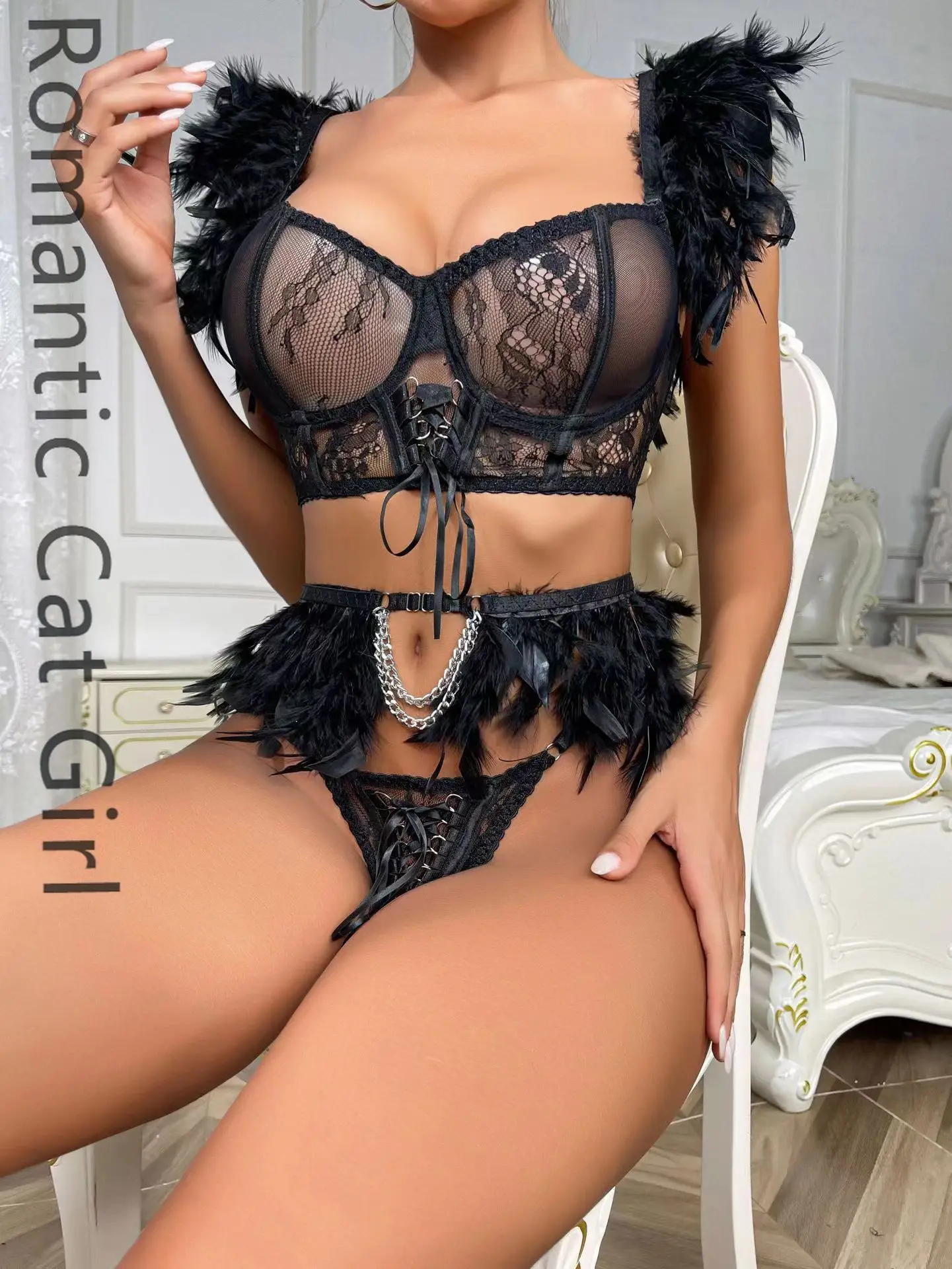 

Новинка 2024 года, INS, европейское и американское сексуальное нижнее белье, комплект из трех предметов с перьями, кружевная цепочка, сексуальный тонкий 899