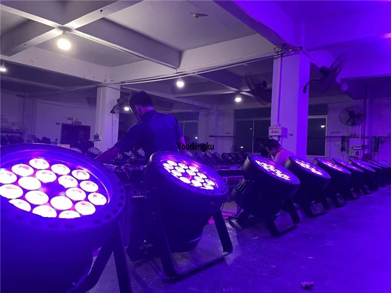 

4 пирожки сценическое осветительное оборудование светодиодные лампы Par RGBW Dj Disco 18x10 Вт 4в1 уличный водонепроницаемый светодиодный светильник номинальной мощности