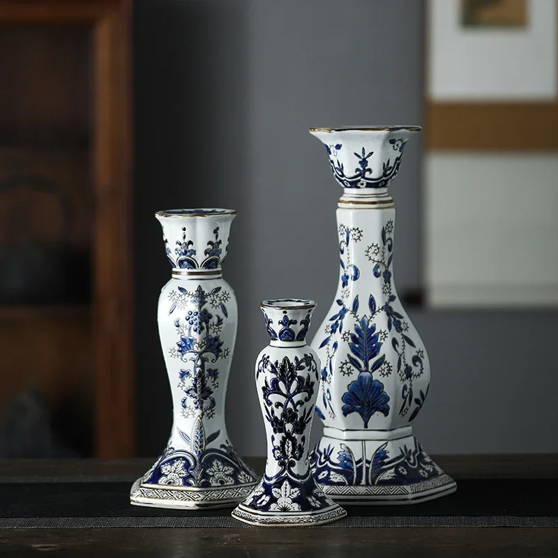 Vintage Ceramic Candlestick Blue and White Porcelain Craft Ornaments Store Display Home Decoration Gift Giving Home Candle Base