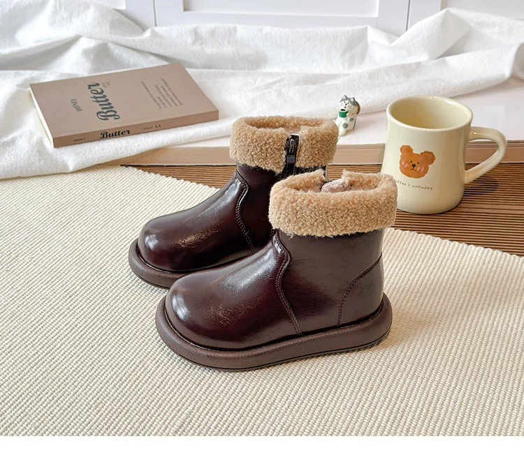 2026 England-Style Winter-Modestiefel für Mädchen, Verdickte Warme Kunstfell-Schneestiefel, Weichsohlige Rutschfeste Modestiefel für Mädchen – Detail 12