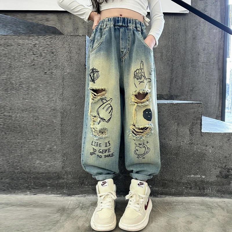 

Fashionable Girls Damaged Graffiti Jeans For Teenage Baby Kids Trousers Street Casual Versatile Children Denim Pants