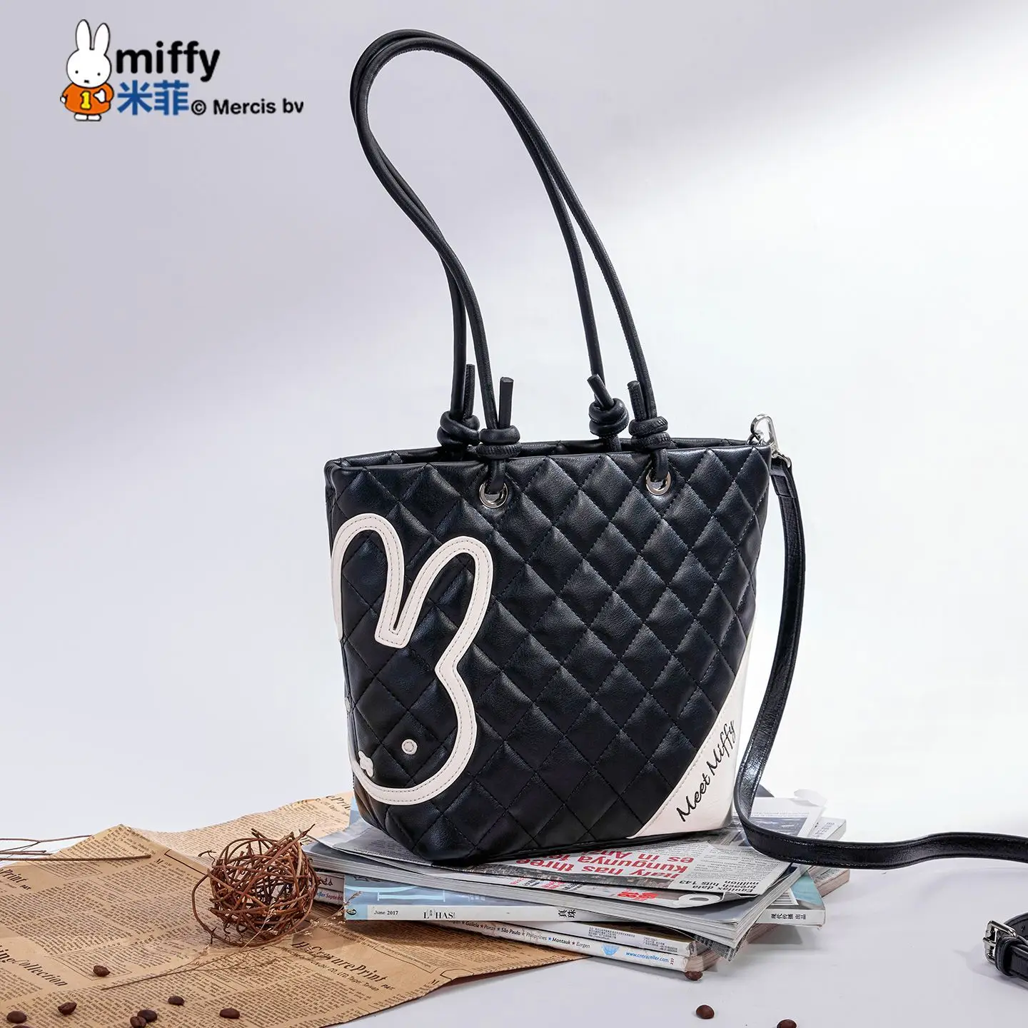 

Miffy handbag women's casual versatile large capacity commuting bag cartoon fashion retro shoulder bag student crossbody bag