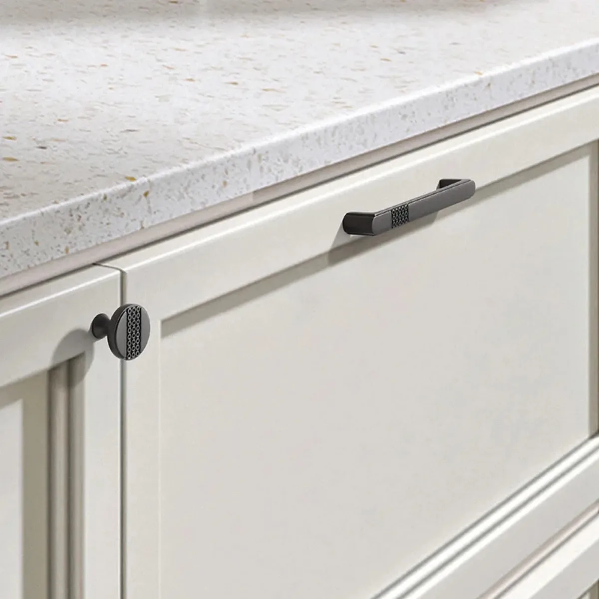 Modern Simple Style Furniture Handles Gray Zinc Alloy Handles for Cabinets and Drawers Various Styles and Sizes Cabinet Pulls