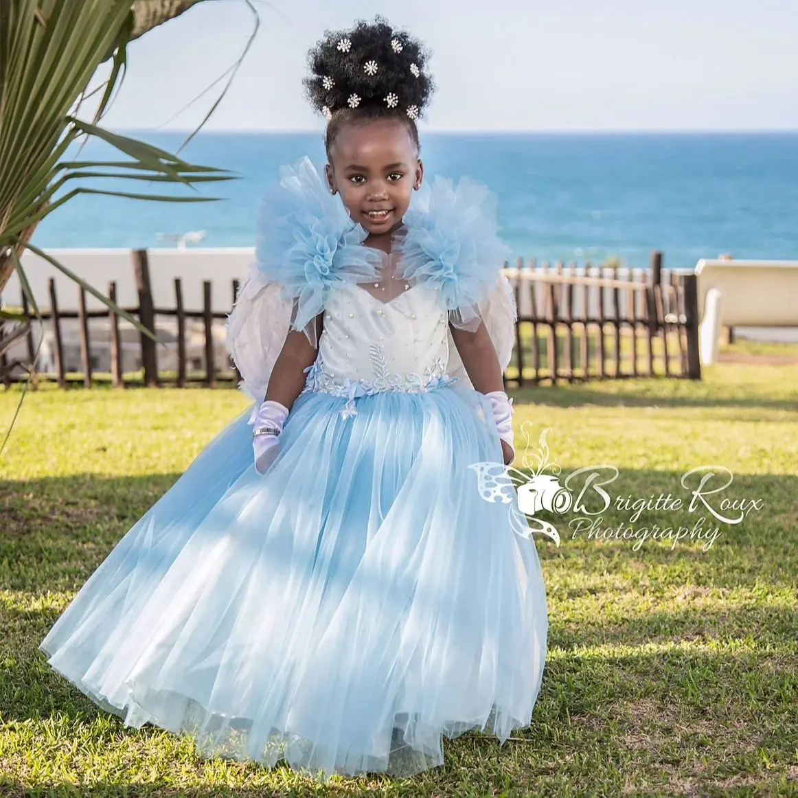 

Vintage Blue Flower Girl Dresses Pearls Ruffles Kids Birthday Gowns Floor Length Appliques Little Girls Photoshoot Dresses