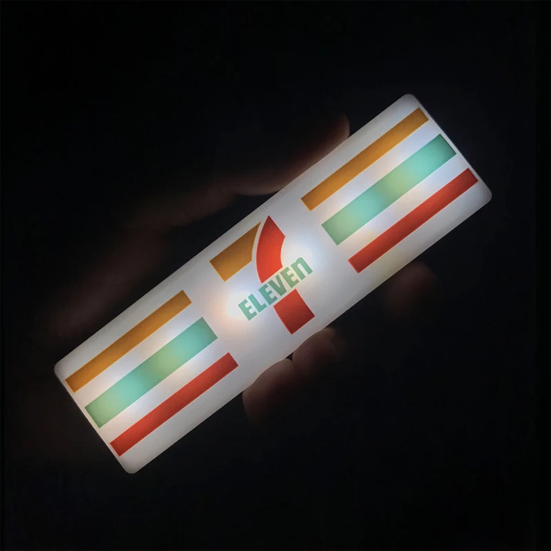 Magnetischer Family Mart Hand Touch LED-Kühlschrankaufkleber Lawson Convenience Store Leuchtende USB-Kühlschrankaufkleber Heimdekoration